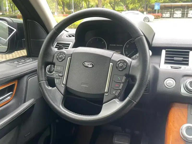 Range Rover Sport 2011 3.0 TDV6 Diesel — миниатюра 13