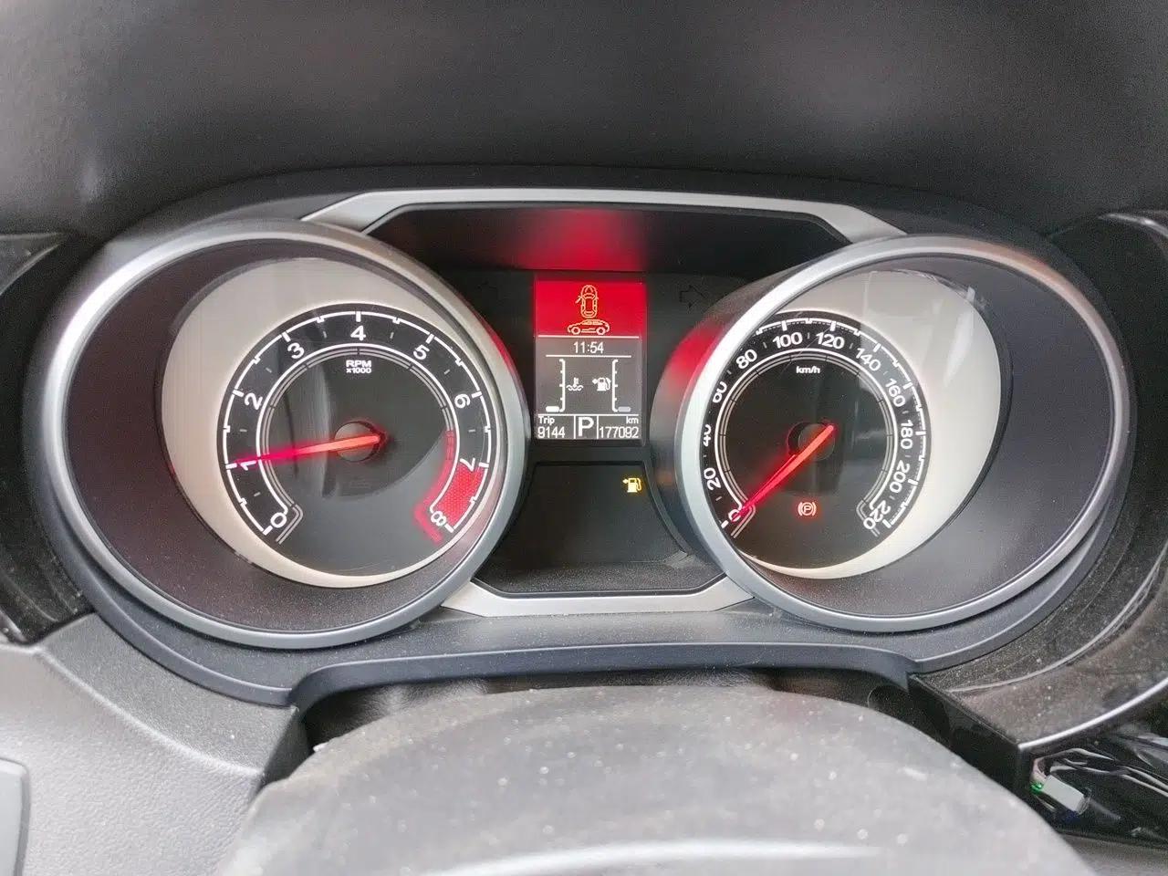 MG GS 2015 1.5TGI TST Luxury Edition — миниатюра 11