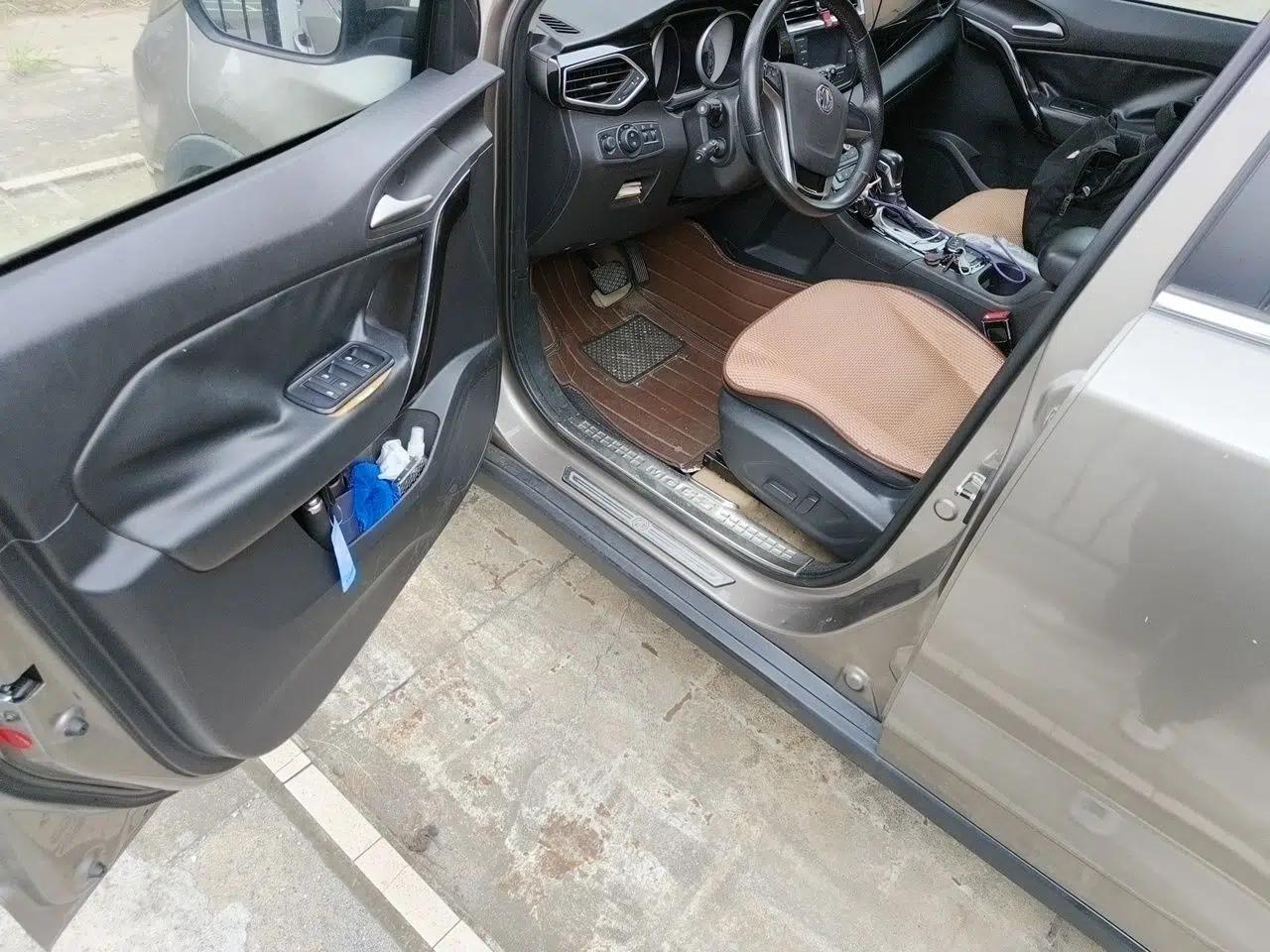 MG GS 2015 1.5TGI TST Luxury Edition — миниатюра 16