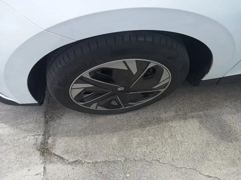 MG 4 EV 2023 425km Executive Version — миниатюра 10