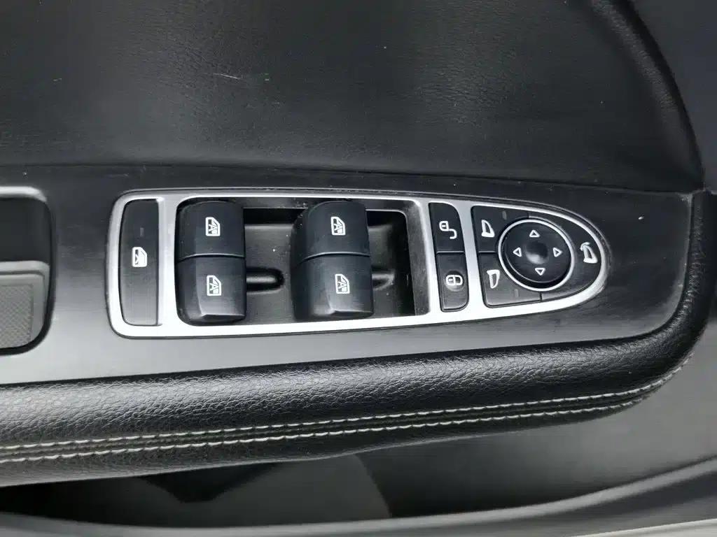Song MAX 2017 1.5T Automatic Intelligent Premium 7-seater — миниатюра 9