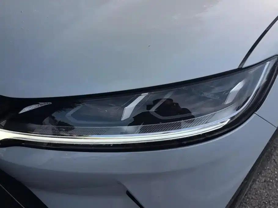 Yuan UP 2024 Model 401KM Leading Edition — миниатюра 5
