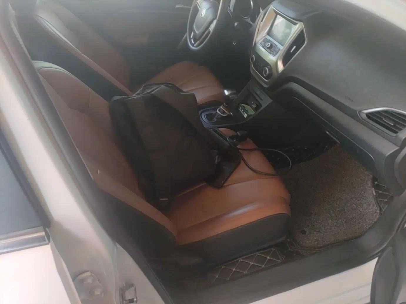 MG GT 2016 1.5L Automatic Value-Added Luxury Edition — миниатюра 19