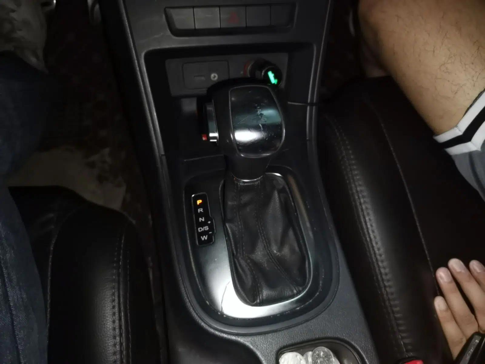 MG GT 2015 1.5T Automatic Fashion Edition — миниатюра 14