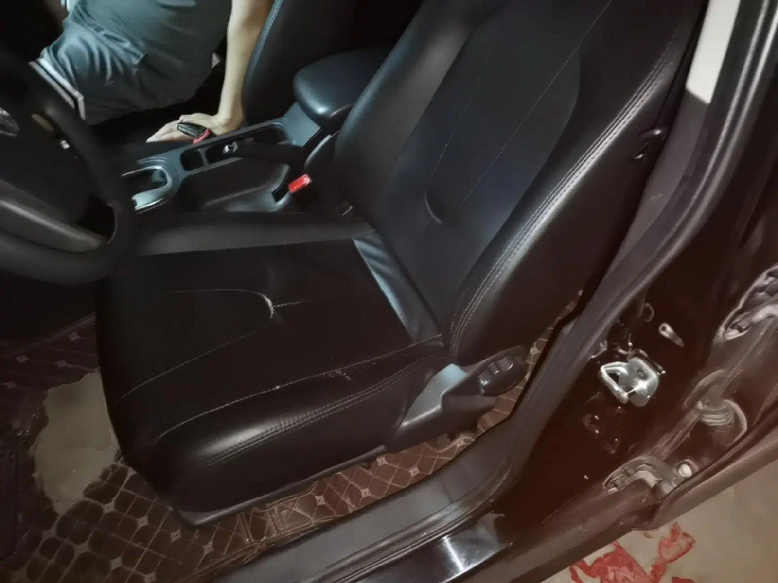 MG GT 2015 1.5T Automatic Fashion Edition — миниатюра 15