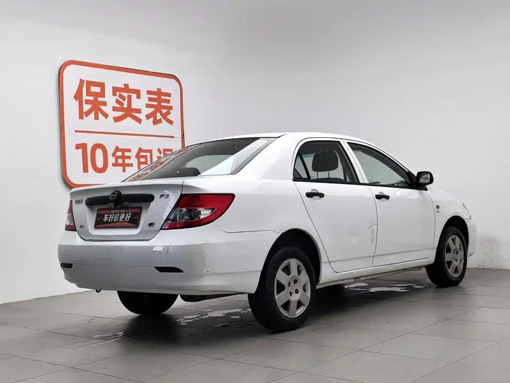 BYD F3 2012 Energy-Saving Edition 1.5L Manual Comfort Model — миниатюра 2
