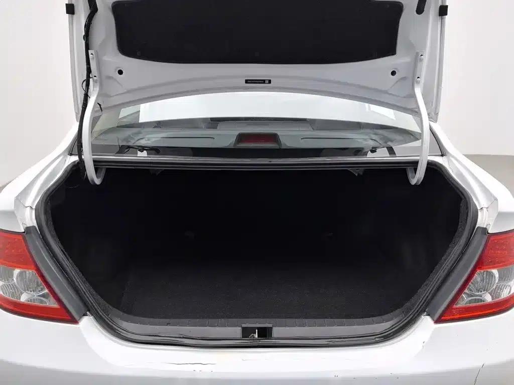 BYD F3 2012 Energy-Saving Edition 1.5L Manual Comfort Model — миниатюра 16