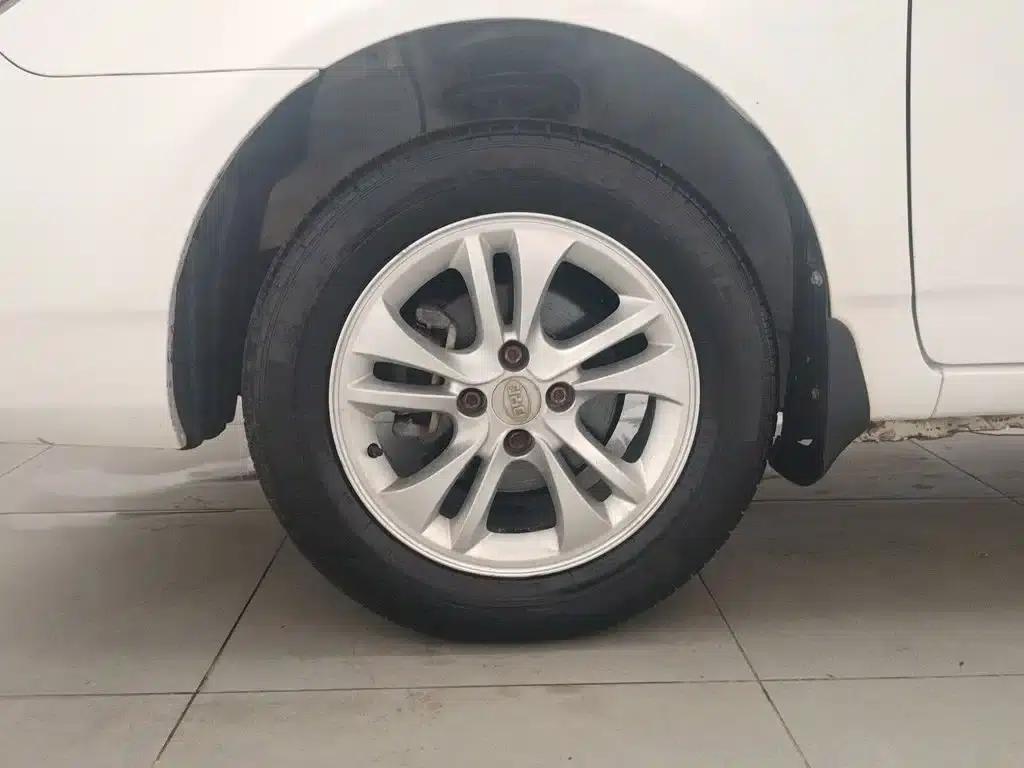 BYD F3 2015 Energy-Saving Edition 1.5L Manual Deluxe — миниатюра 17