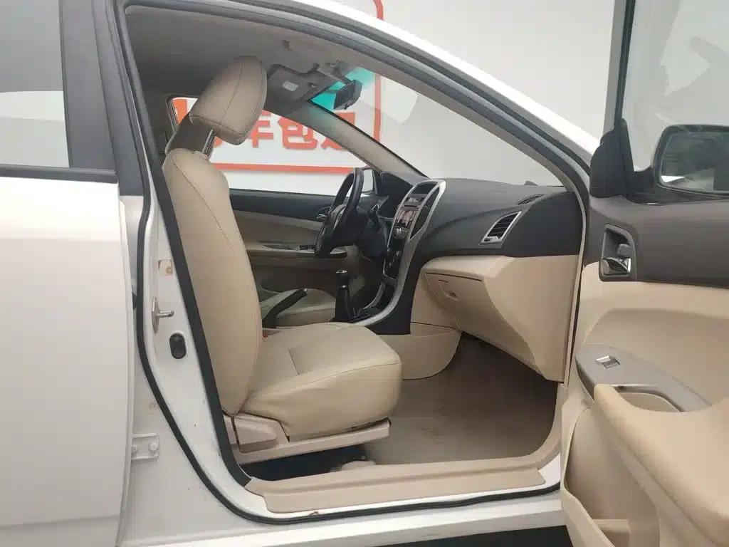 BYD F3 2015 Energy-Saving Edition 1.5L Manual Deluxe — миниатюра 23
