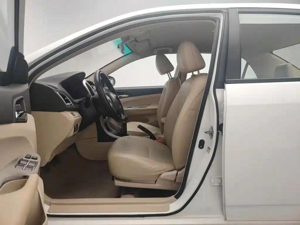BYD F3 2015 Energy-Saving Edition 1.5L Manual Deluxe — миниатюра 10