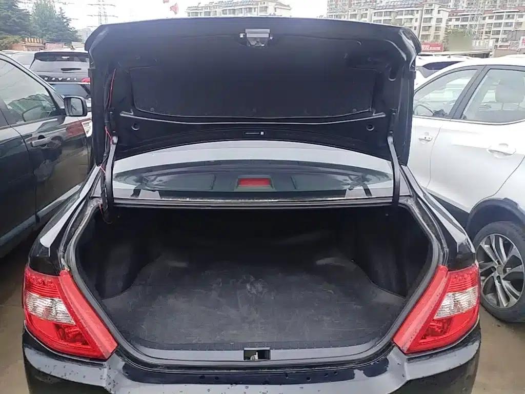 BYD F3 2015 Energy-Saving Edition 1.5L Manual Comfort Model — миниатюра 19