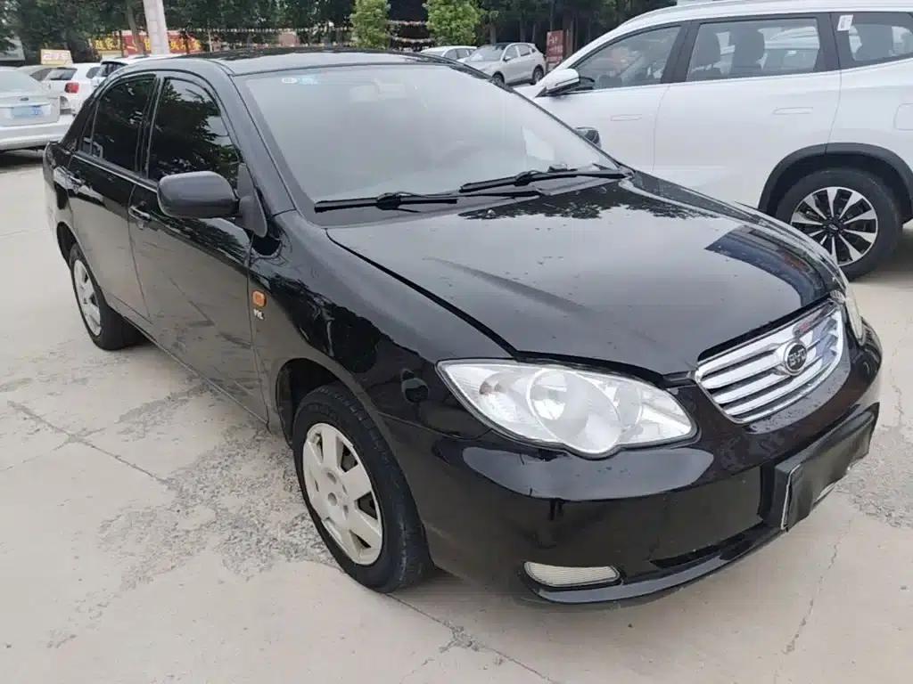 BYD F3 2013 Energy-Saving Edition 1.5L Manual Comfort Model — миниатюра 4