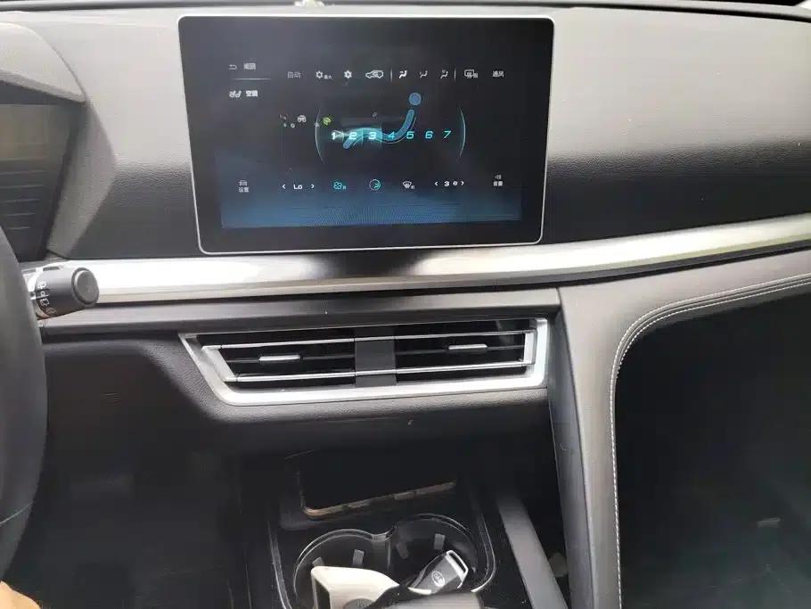 Song Pro 2019 1.5T Automatic Elite — миниатюра 13