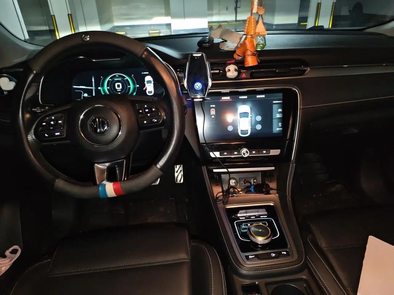 MG 6 New Energy 2018 45T E-DRIVE Intelligent Drive Hybrid PILOT Super Internet Edition — миниатюра 6