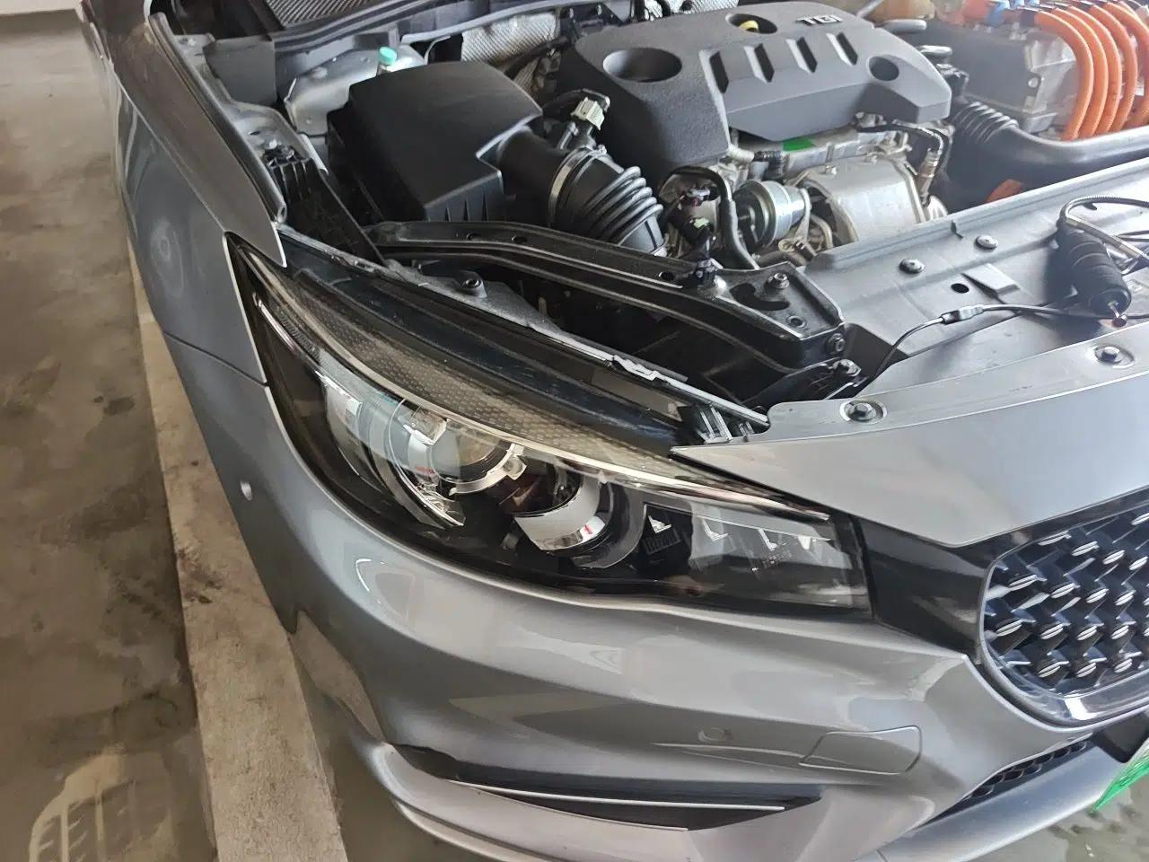 MG 6 New Energy 2018 45T E-DRIVE Intelligent Drive Hybrid PILOT Super Internet Edition — миниатюра 7