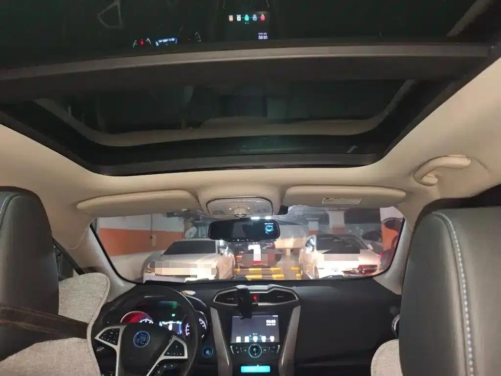 Yuan New Energy 2018 EV360 Smart Connected Cool Edition — миниатюра 14