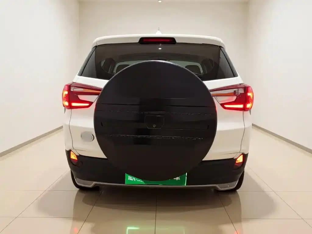 Yuan New Energy 2018 EV360 Smart Connected Cool Edition — миниатюра 3