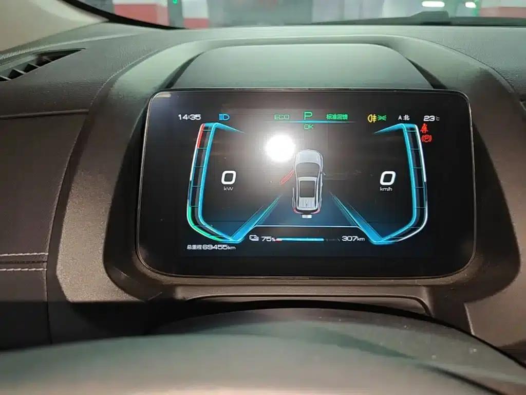 Yuan New Energy 2019 EV535 High-Energy Navigation Edition — миниатюра 12