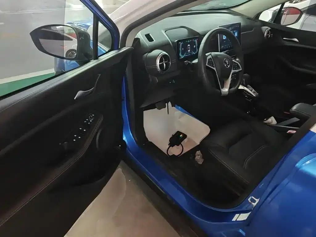 Yuan New Energy 2019 EV535 High-Energy Navigation Edition — миниатюра 16
