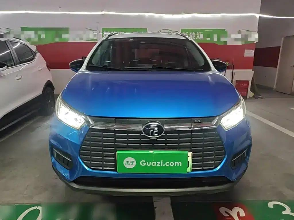 Yuan New Energy 2019 EV535 High-Energy Navigation Edition — миниатюра 3