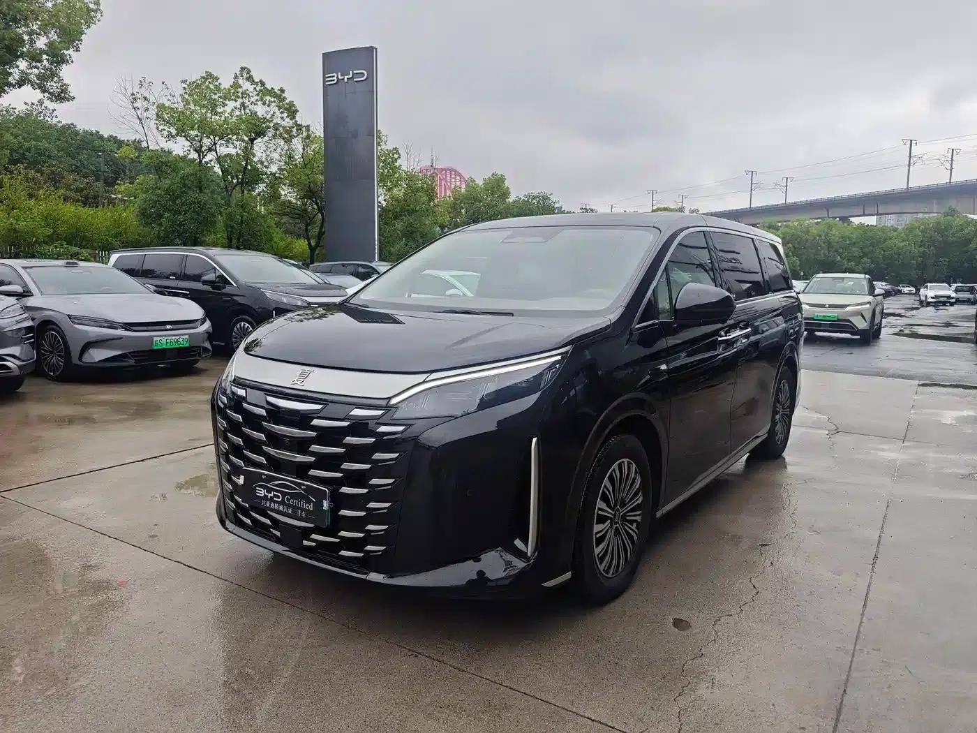 Summer 2025 DM-i 1.5T 180km/h Superior Edition — миниатюра 1