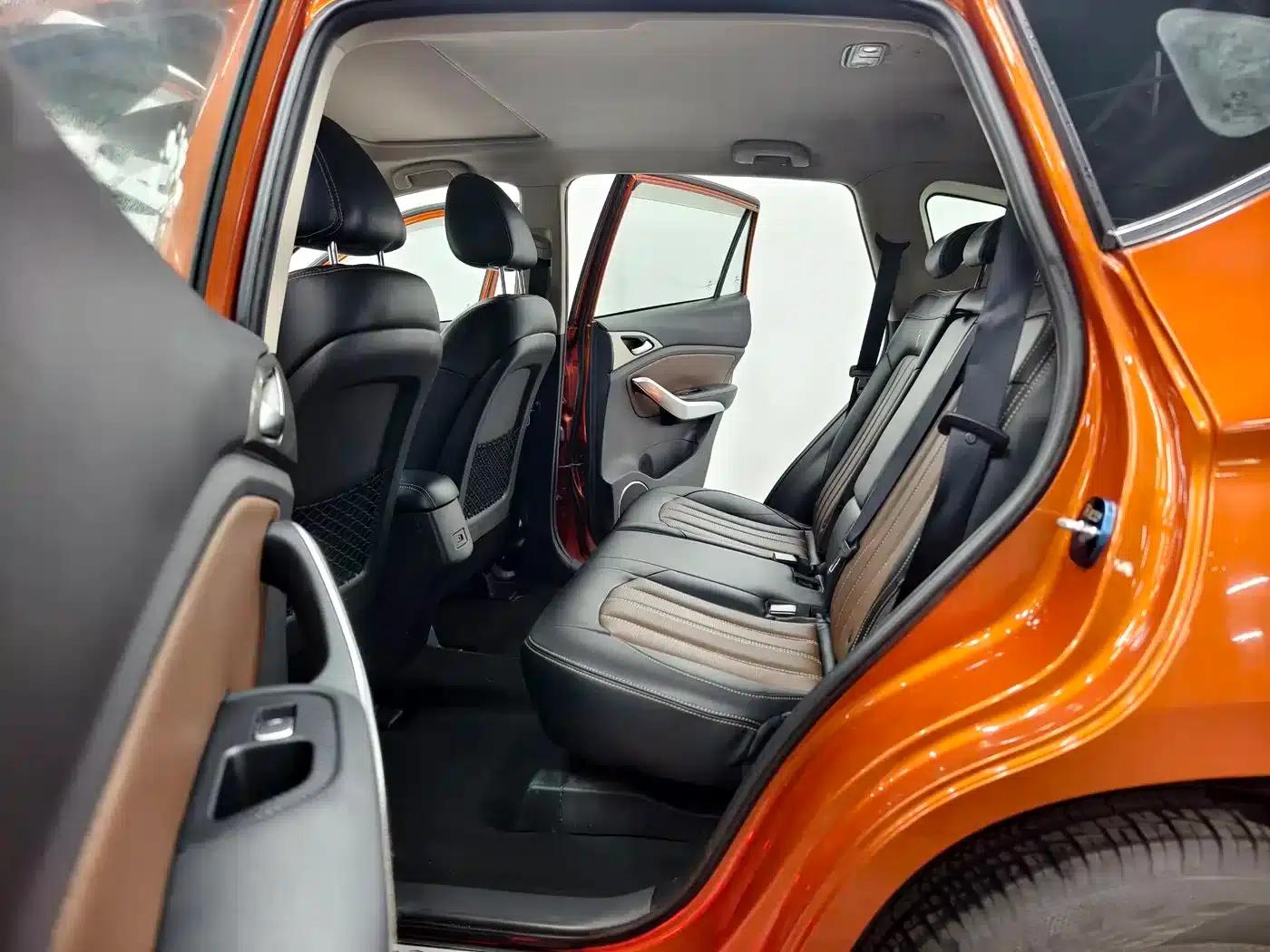 Song 2016 Grand Edition 1.5TI Manual Elite — миниатюра 13
