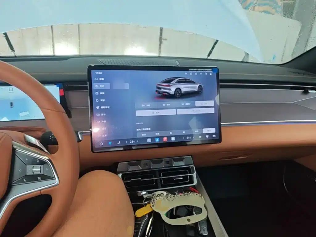 Han L 2025 EV All-Wheel Drive LiDAR Flagship Edition — миниатюра 10