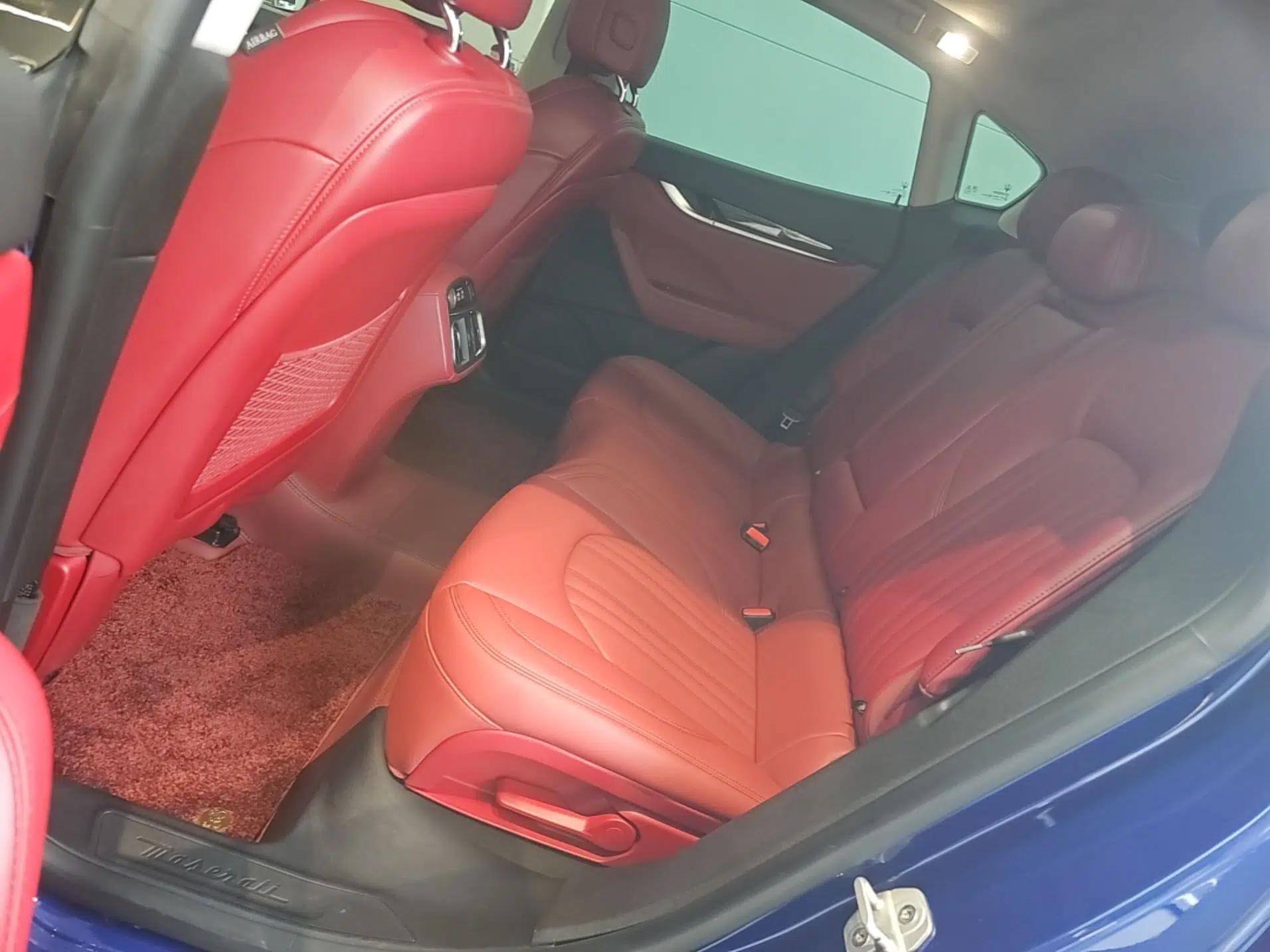 Maserati Levante 2016 3.0T Standard Edition — миниатюра 20