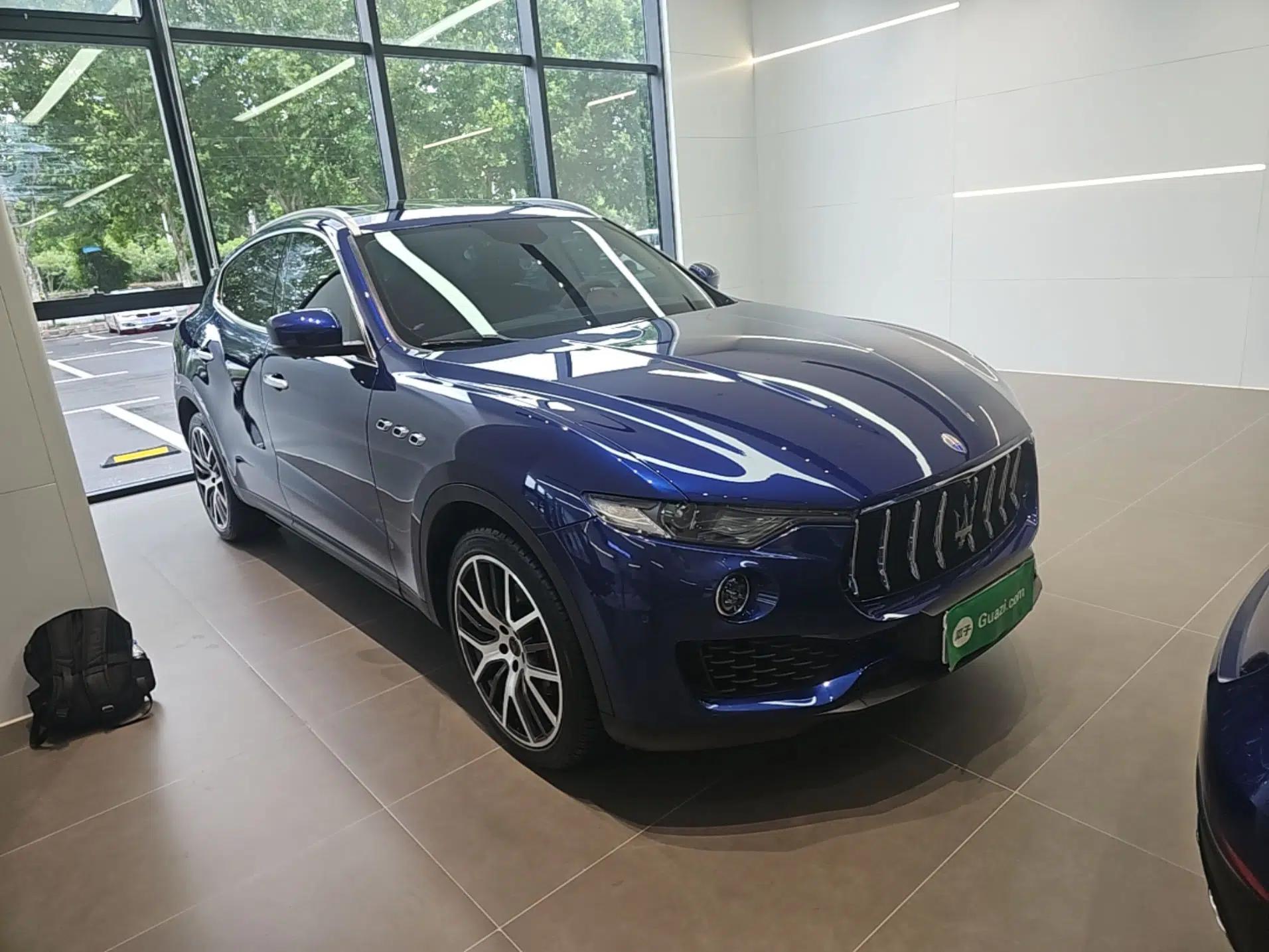 Maserati Levante 2016 3.0T Standard Edition — миниатюра 3