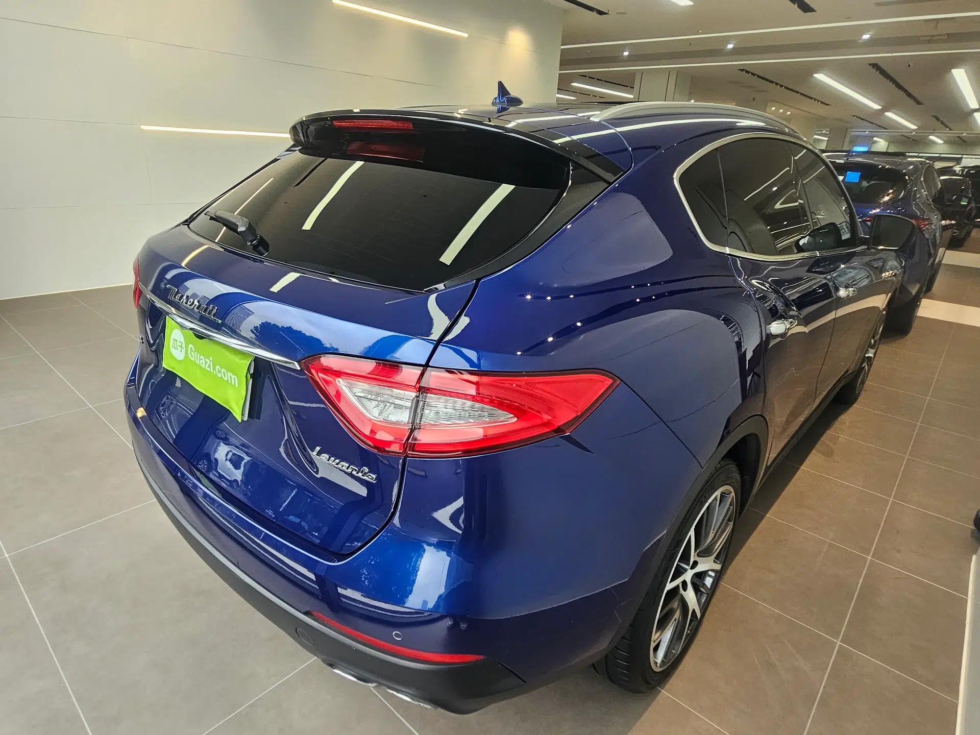 Maserati Levante 2016 3.0T Standard Edition — миниатюра 6