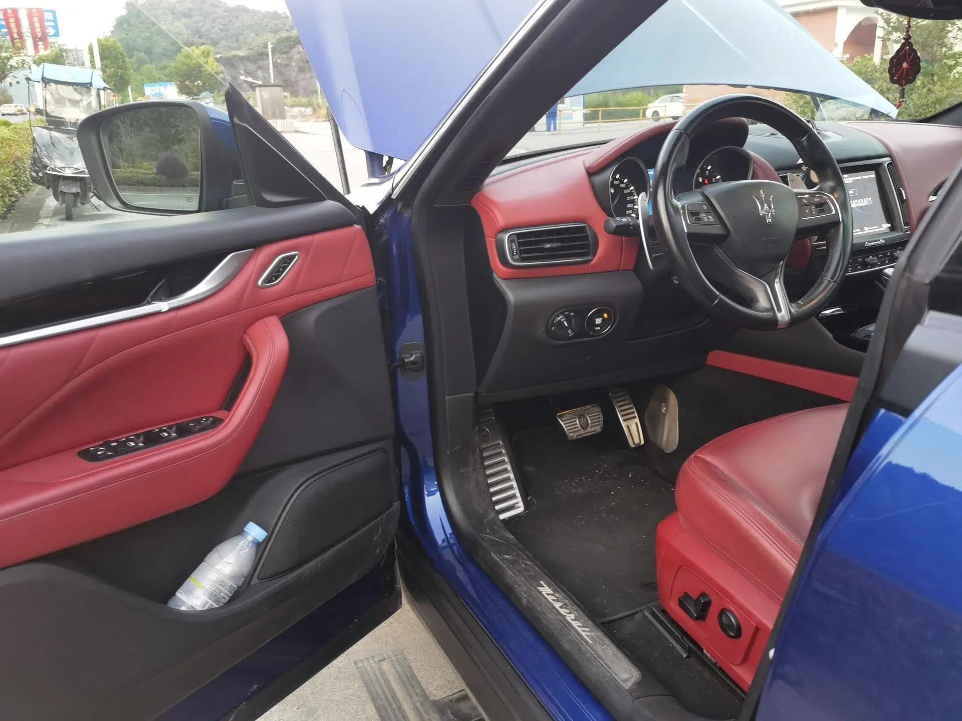 Maserati Levante 2018 3.0T Standard Edition — миниатюра 16
