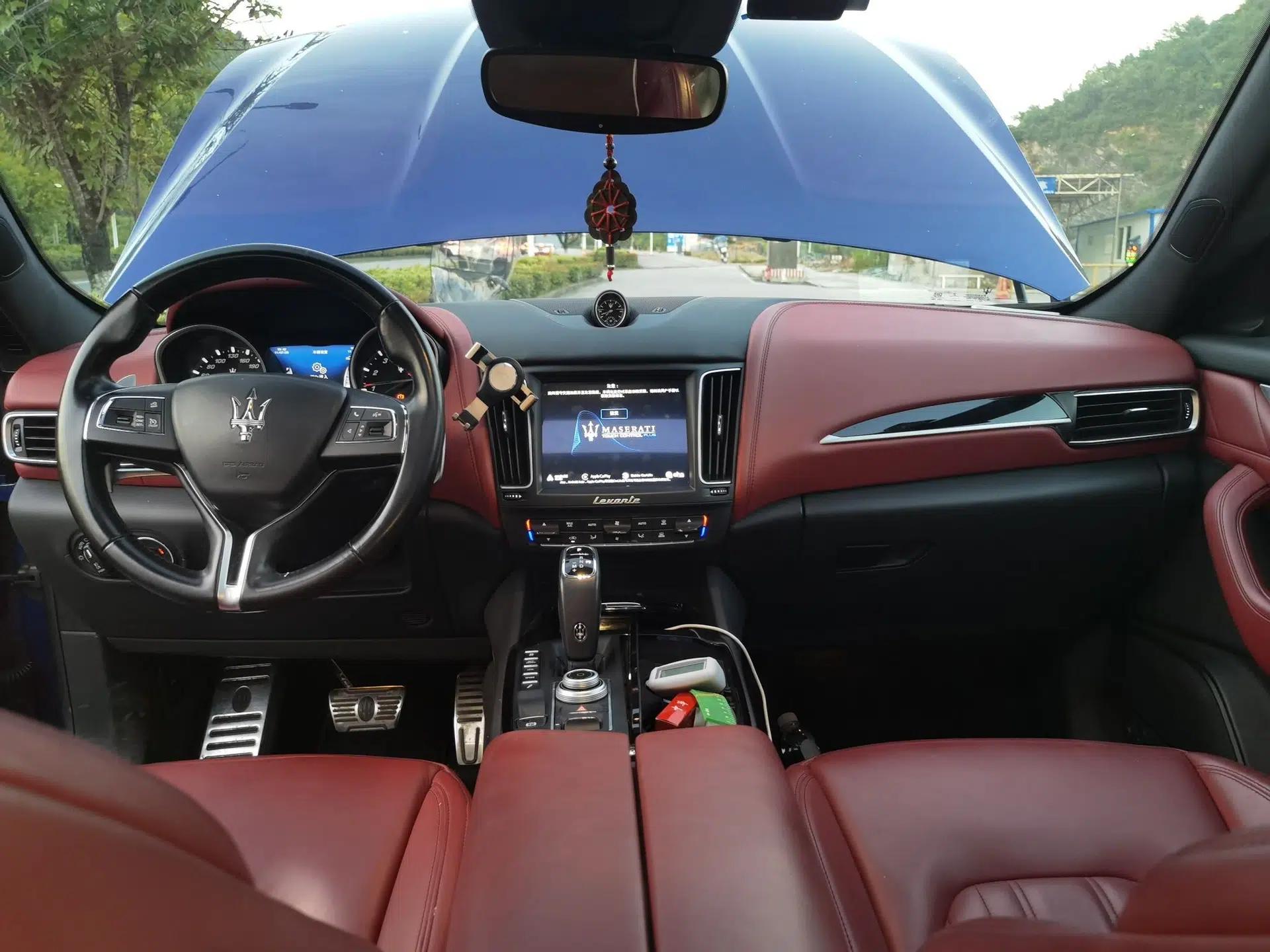 Maserati Levante 2018 3.0T Standard Edition — миниатюра 9