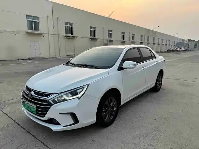 Qin New Energy 2017 1.5T Premium Edition
