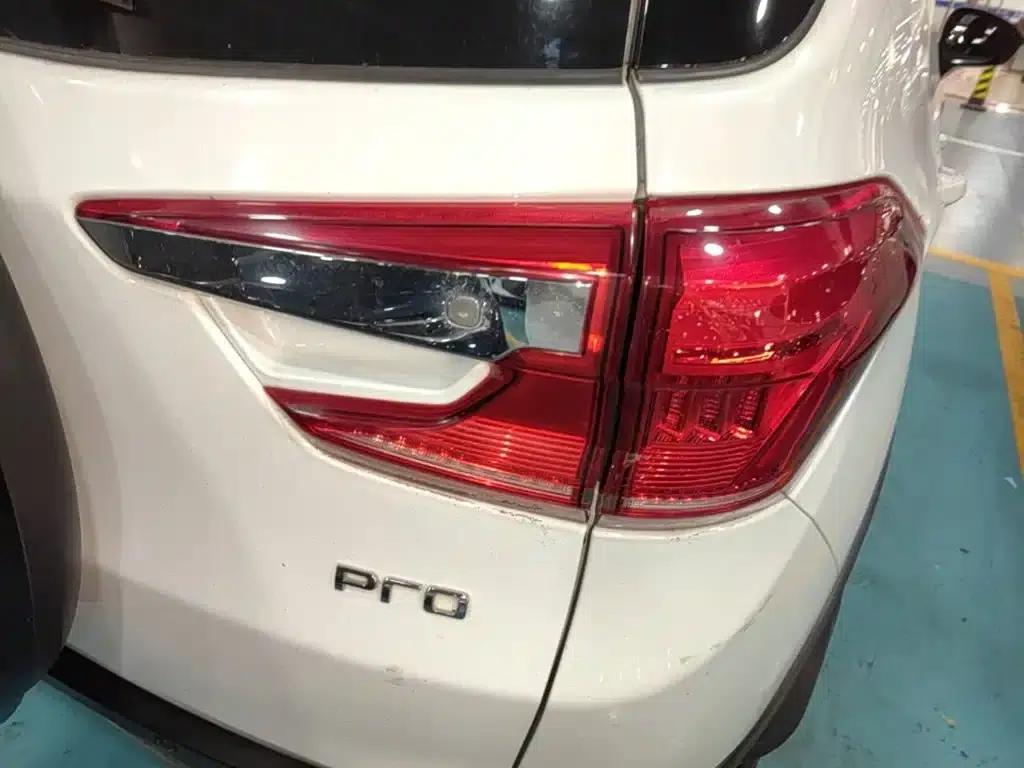 Yuan Pro 2021 401KM Luxury Edition — миниатюра 8