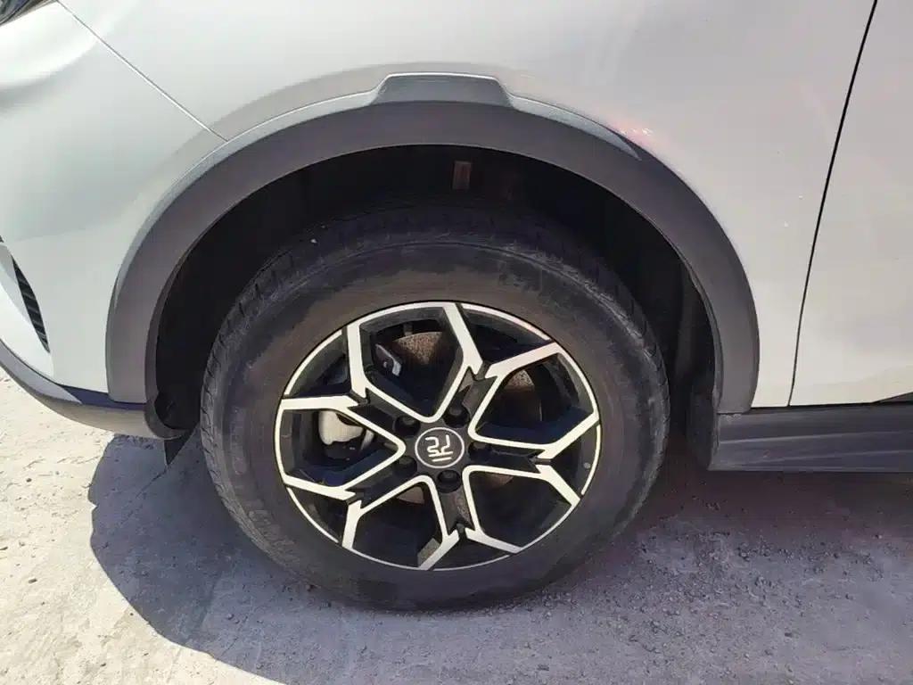 Yuan Pro 2021 401KM Premium — миниатюра 23