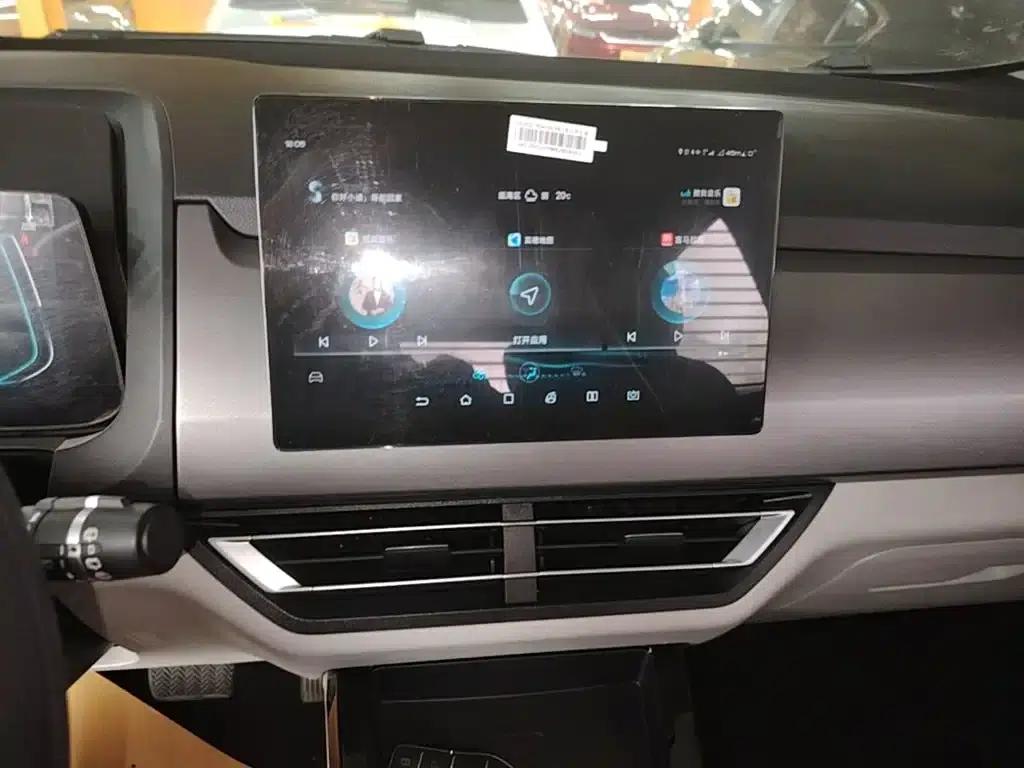 Yuan Pro 2021 401KM Luxury Edition — миниатюра 9