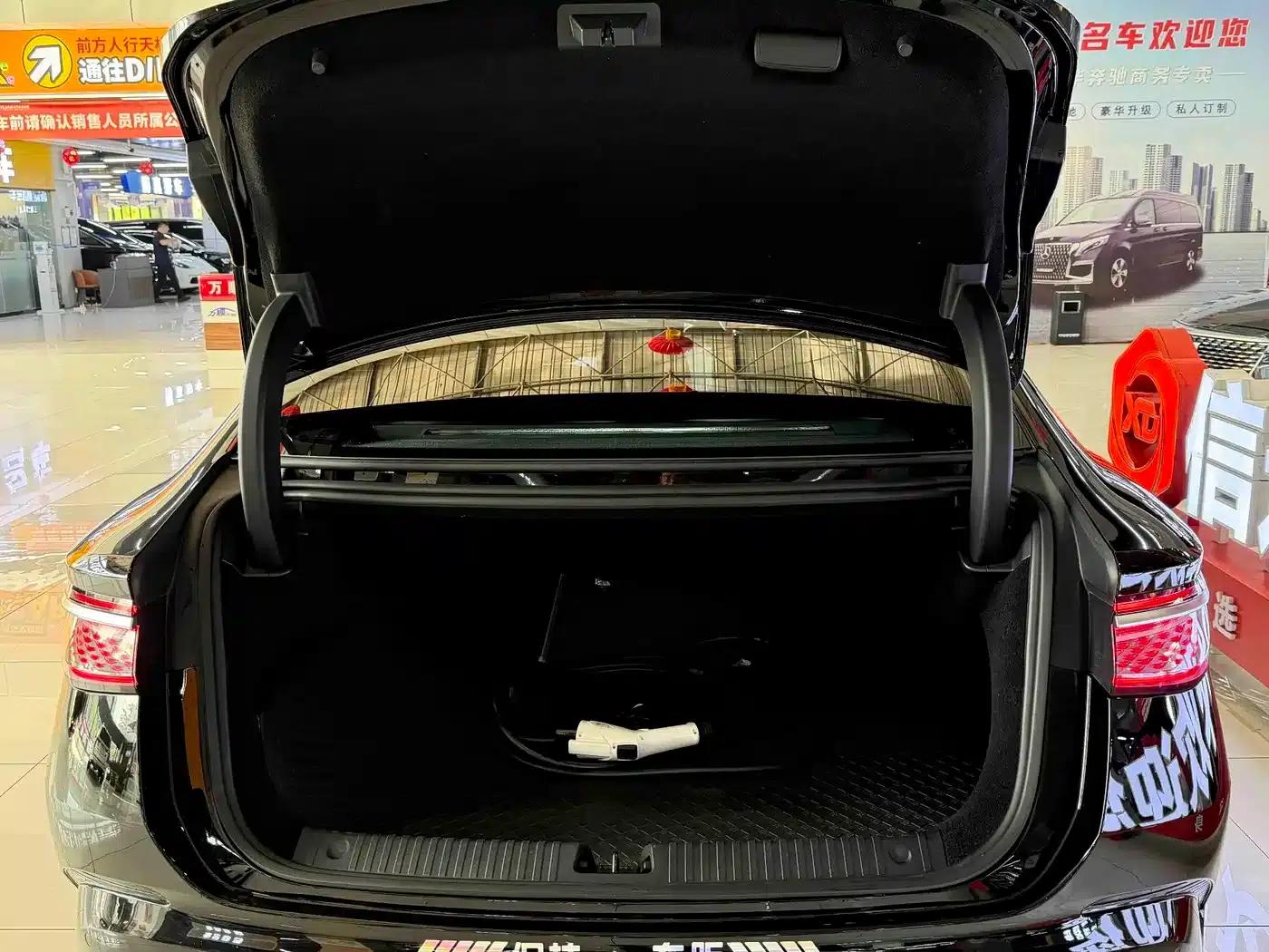 Seal 07 DM-i 2025 Model DM-i 1.5L 125km Elite — миниатюра 14