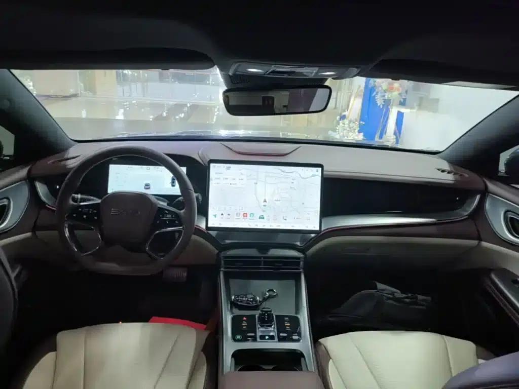 Seal 07 DM-i 2025 Model DM-i 1.5L 125km Luxury — миниатюра 10