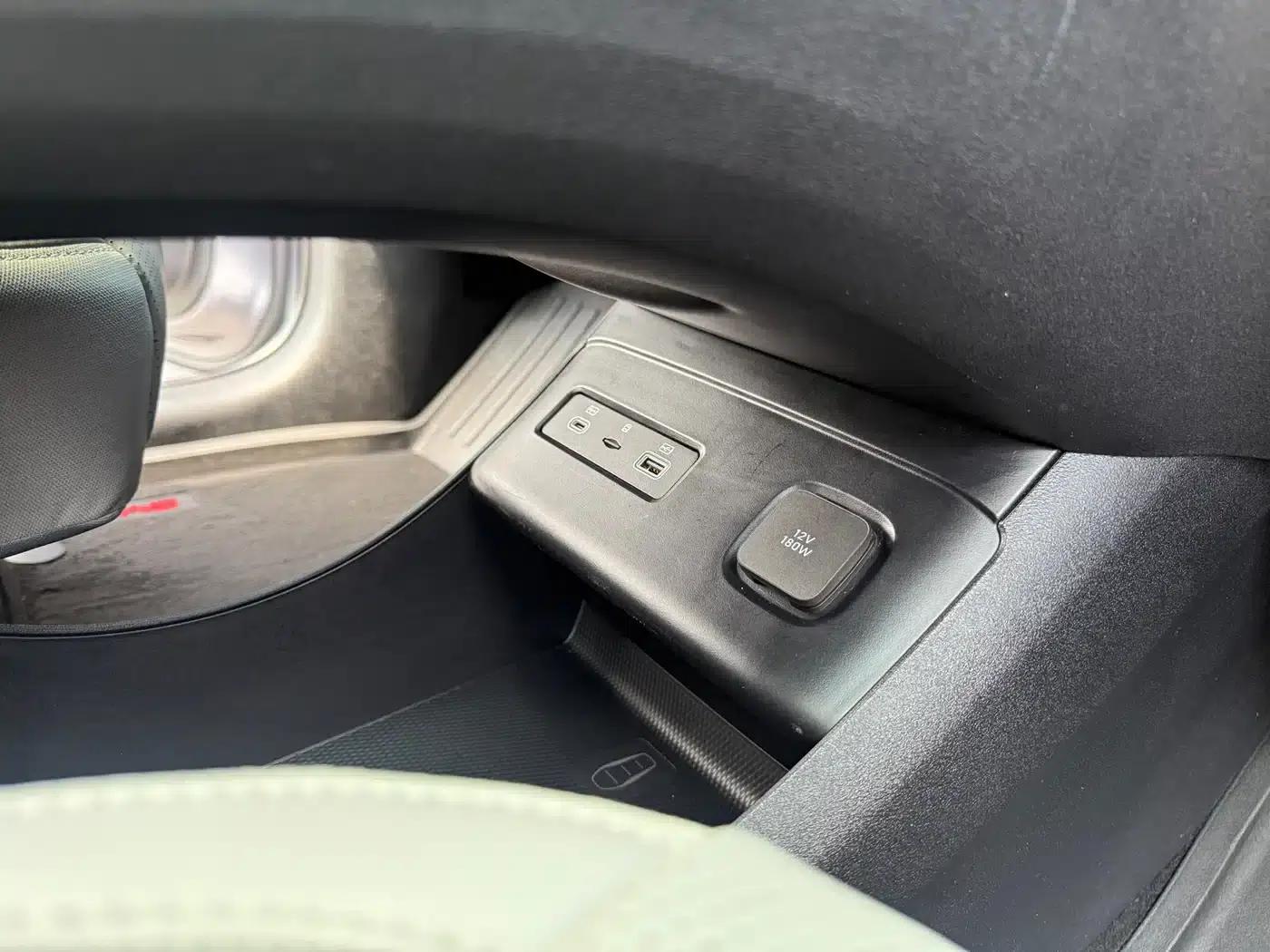 Hiace 06 2026 EV 605 Navigator Edition — миниатюра 20