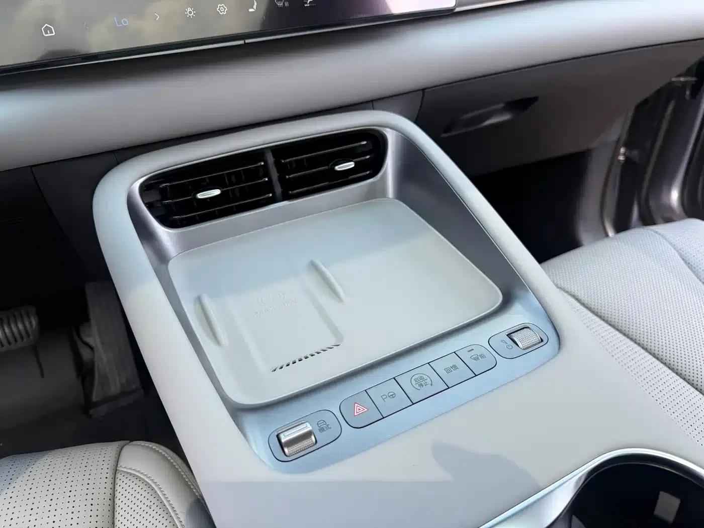 Hiace 06 2026 EV 605 Navigator Edition — миниатюра 23