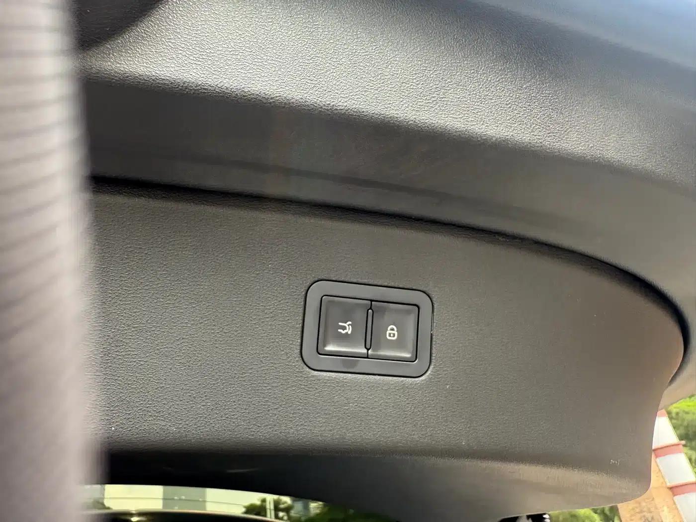 Hiace 06 2026 EV 605 Navigator Edition — миниатюра 27