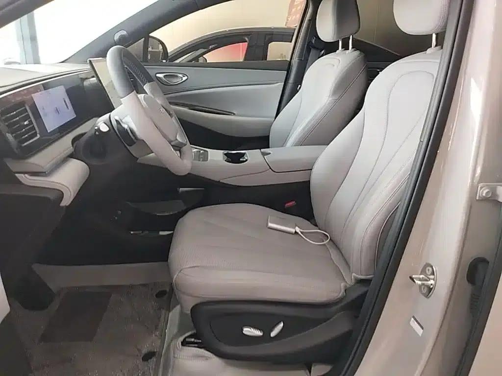 Hiace 06 2025 EV 605 Navigator Pro Edition — миниатюра 15