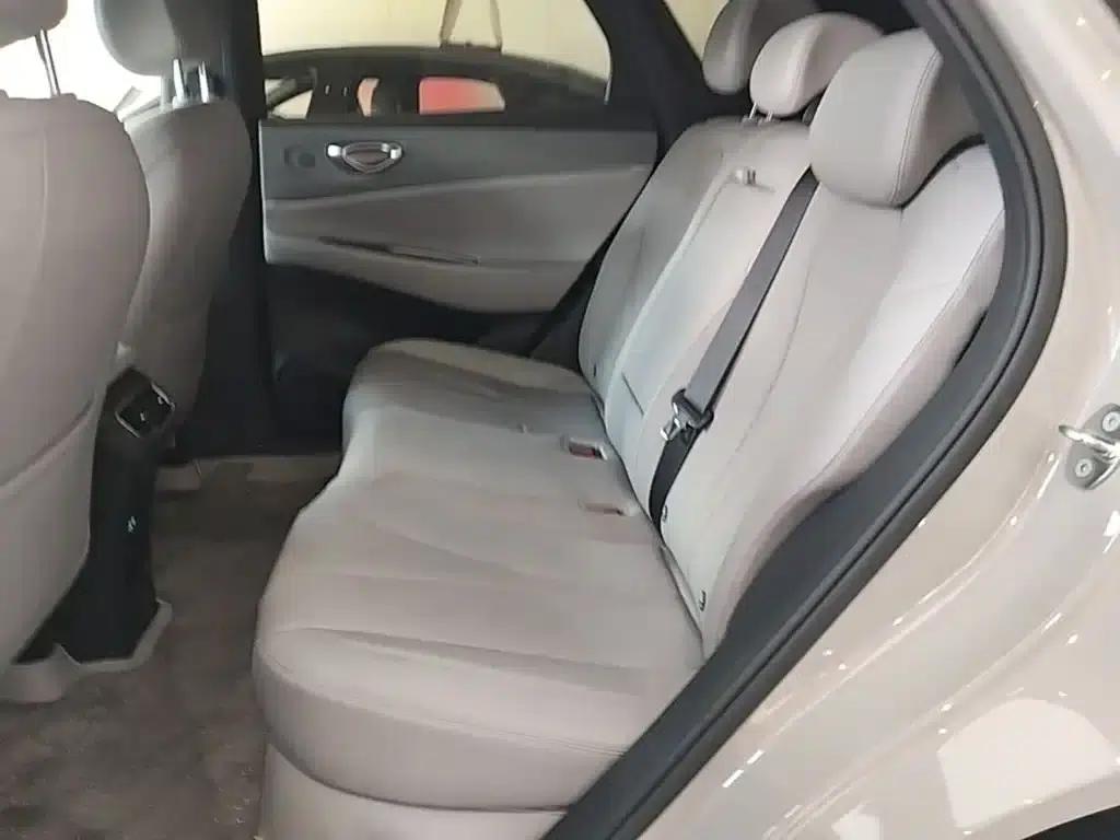 Hiace 06 2025 EV 605 Navigator Pro Edition — миниатюра 17