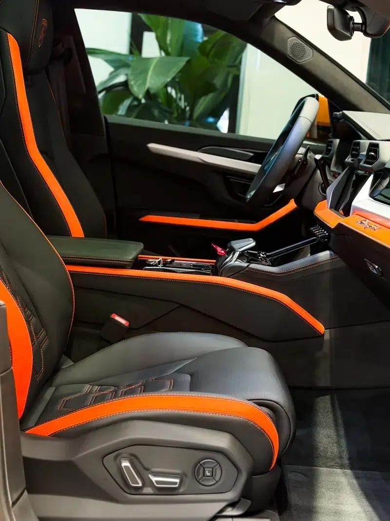 2025 Urus SE 4.0T Standard Edition — миниатюра 23