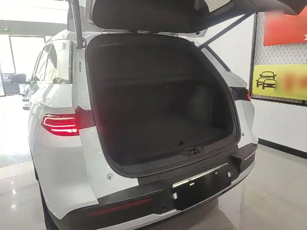 Song Pro New Energy 2025 Model, Second Generation Intelligent Driving Edition DM-i 115KM Superior Type — миниатюра 19