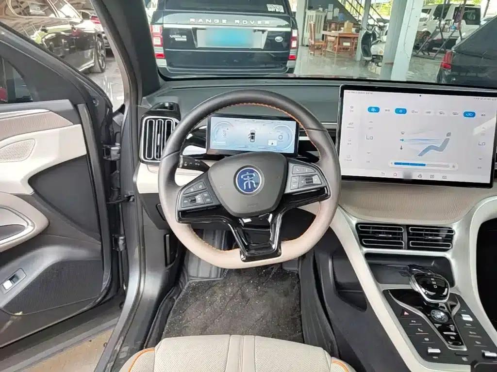 Song Pro New Energy 2024 Glory Edition DM-i 110KM Excellent Model — миниатюра 11