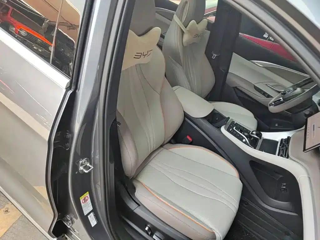 Song Pro New Energy 2024 Glory Edition DM-i 110KM Excellent Model — миниатюра 25