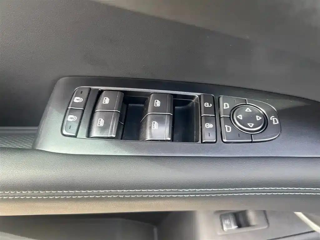 Hiace 07 EV 2024 Model 610 Smart Navigation Edition — миниатюра 10