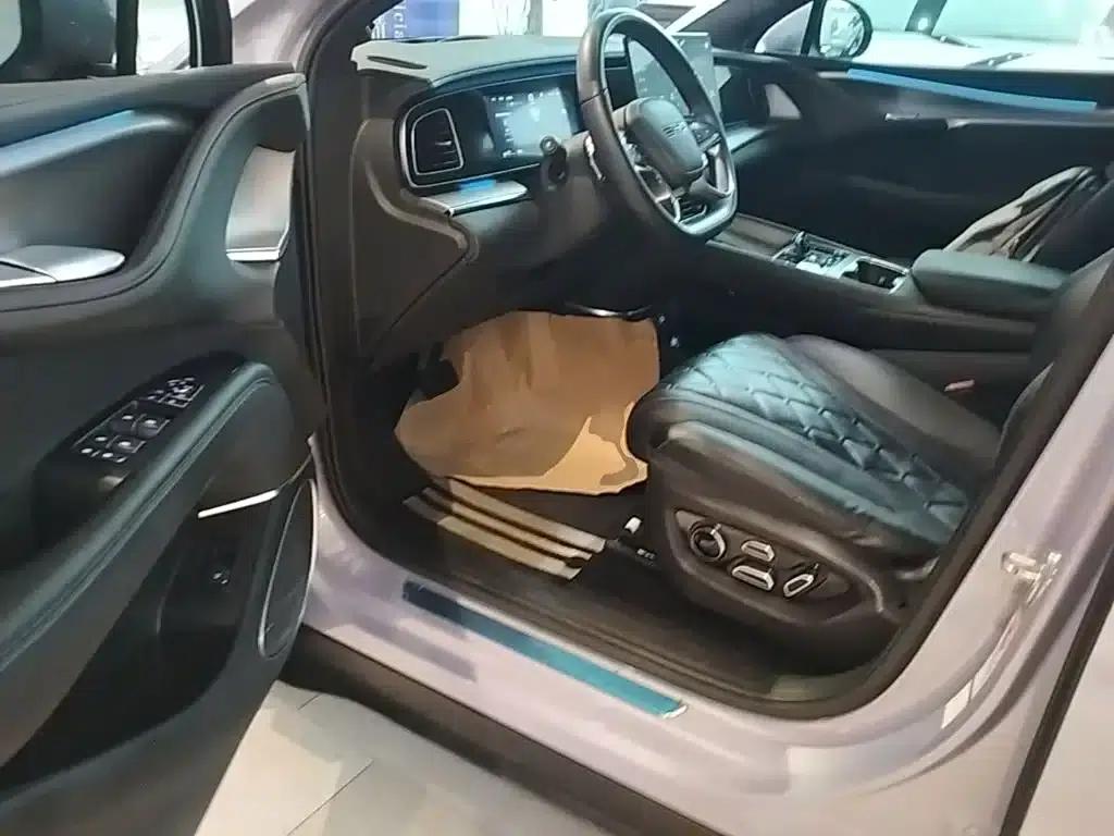 Hiace 07 EV 2024 Model 610 Smart Navigation Edition — миниатюра 16