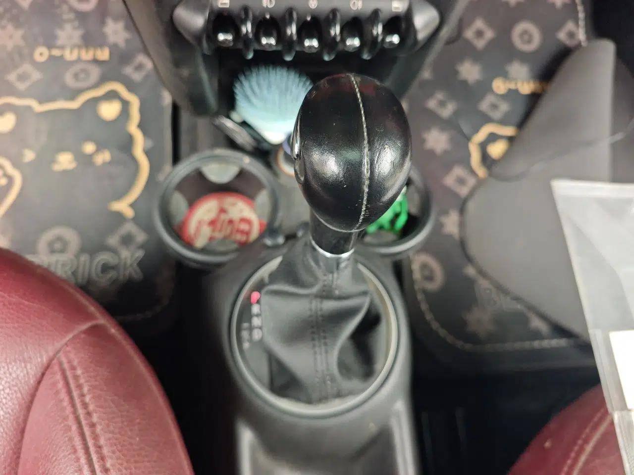 MINI 2011 1.6L COOPER Fun — миниатюра 14